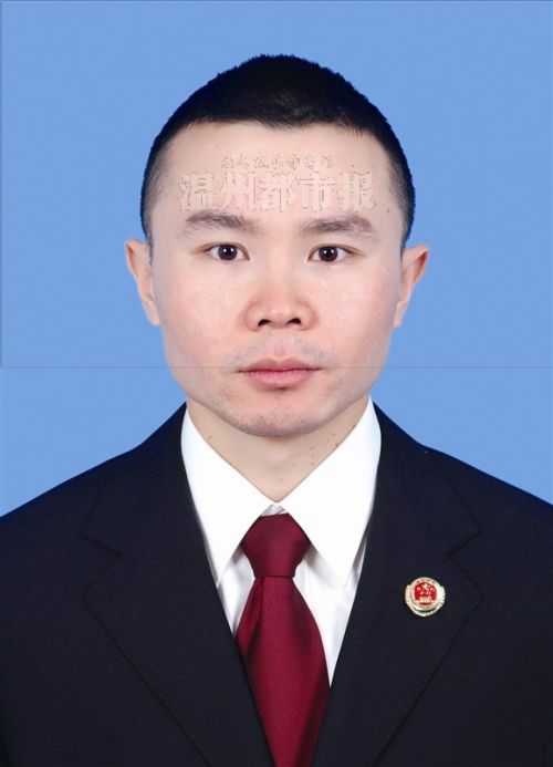 4      李高明      文成县人民检察院反贪污贿赂局副局长      一句