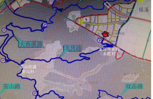 根据《温州市生态园大罗山道路交通,市基础设施专项规划》开工建设