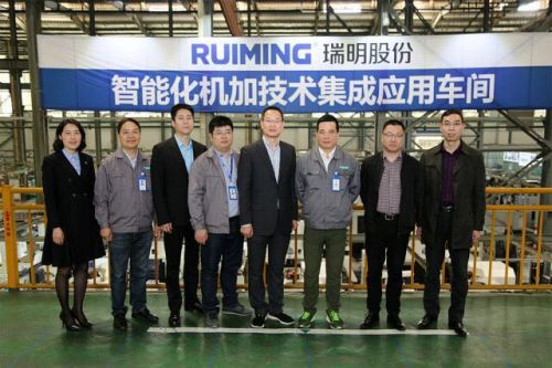 优化营商环境 温州市纪委常委谢修亥来塘下镇调研结对