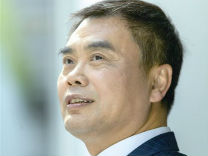专访平安集团驻温州地区统管党委书记 平安产险温州分公司总经理陈志东 科技、金融、暖服务的“平安3.0”