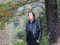 三十年著一书!温都记者汪麟康首本诗集《渡者》出版