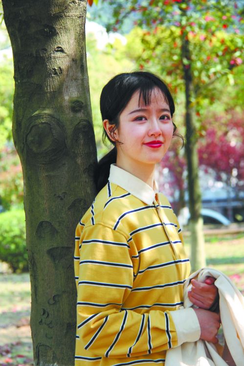 青春力量校园寻花走进温州医科大学人比花娇