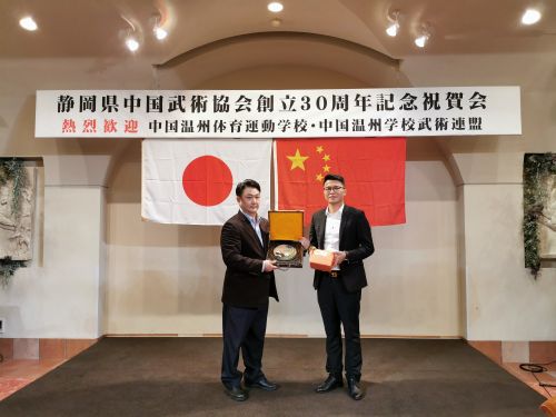 什么赴功成语_成语功什么成(3)