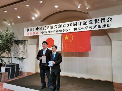 什么赴功成语_成语功什么成(3)