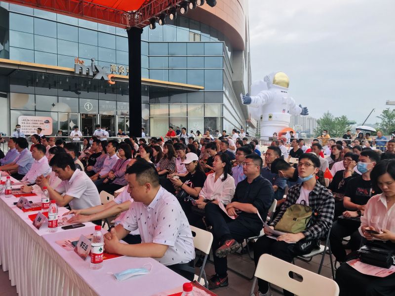 同心向党致敬百年南白象街道启动献礼建党100周年系列活动