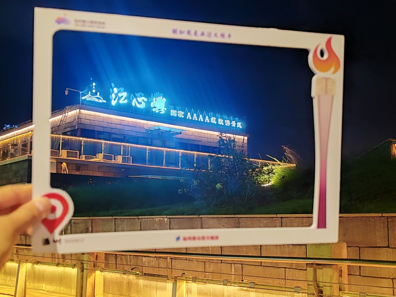 郑碧.jpg