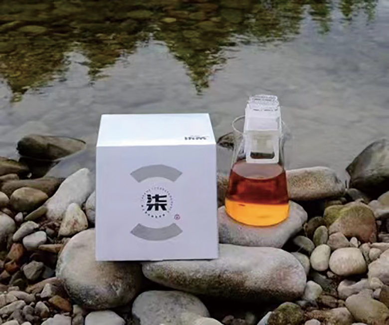 清欢清欢清欢清欢.jpg