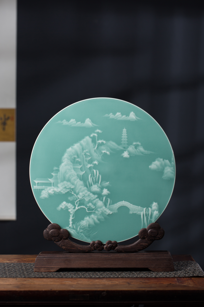 龙泉青瓷璧观.jpg