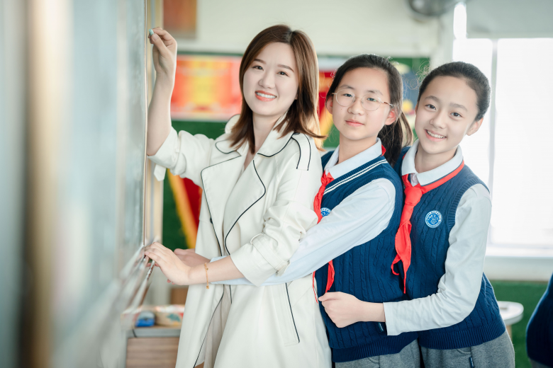 1761900845859.jpg A4.jpg