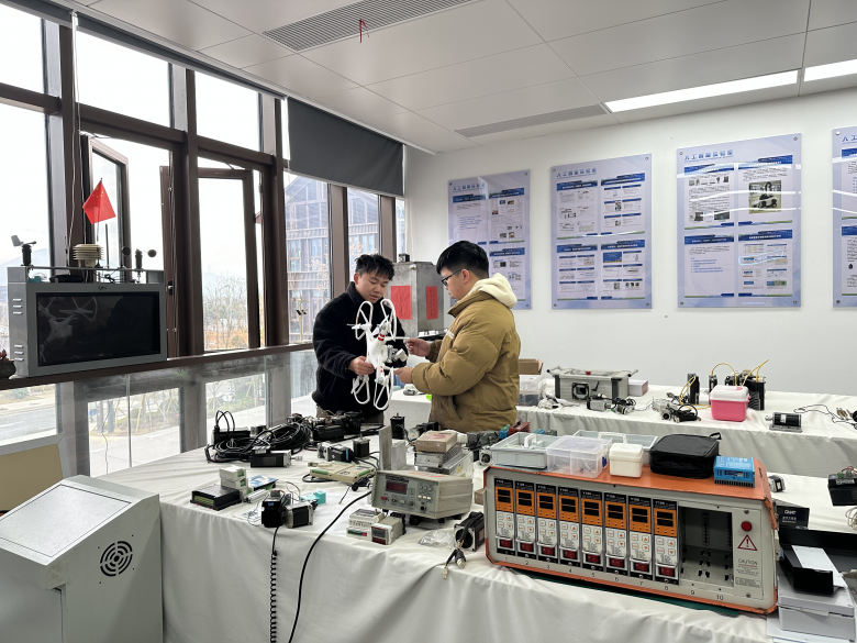 1770819693328.jpg downLoad-20260211222039.jpg